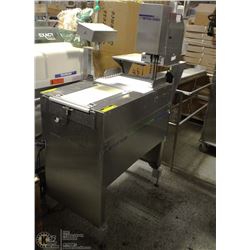 METTLER TOLEDO 707 AUTO LABELER WITH SCALE