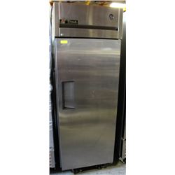 TRUE SINGLE DOOR FRIDGE 28" X 35" X 84"
