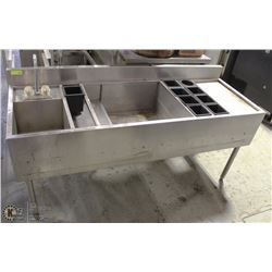 STAINLESS STEEL BAR WELL WITH BOTTLE INSERTS