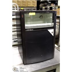 DOMETIC LOCKING BAR FRIDGE