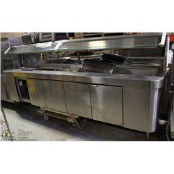STAINLESS STEEL STEAM TABLE WITH SNEEZE GUARD AND