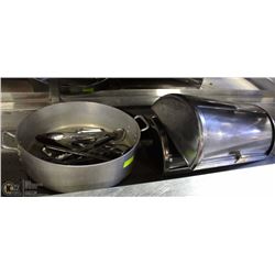 PAIR OF CHAFING DISH LIDS, SHALLOW STOCK POT