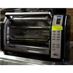BLACK AND DECKER CONVECTION TOASTER OVEN