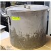 Image 1 : 40QT POT AND LID