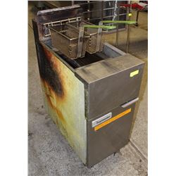 FRYMASTER DEEPFRYER