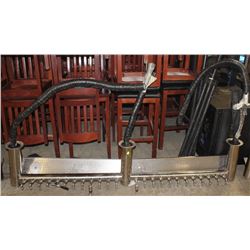 24 TAP BEER DISPENSER WITH DRIP TRAYS