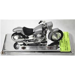 1:18 HARLEY DAVIDSON STREET STALKER.