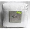Image 1 : NANOFIBRE MATTRESS PAD COVER,KING