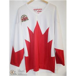 OFFICIAL 1972 DREAM WEAVER GARMENT