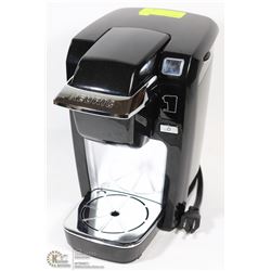 KEURIG K-CUP COFFEE MACHINE