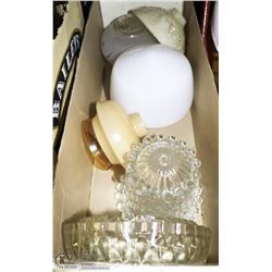 10) LOT OF VINTAGE LAMP FIXTURES.