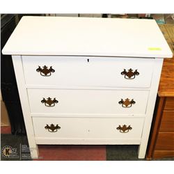 WHITE 3 DRAWER DRESSER 32"X18"X32"H