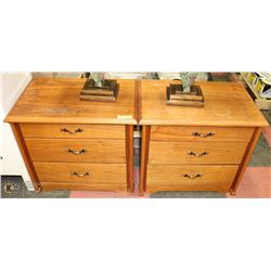 PAIR OF WOOD 3 DRAWER NIGHT STANDS