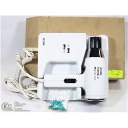 ANDIS HANG UP DRYER IN BOX