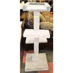 3 TIER CAT TREE.