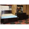 Image 1 : NEW IN THE BOX QUEEN SIZE DARK WOOD BEDFRAME WITH