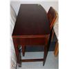 Image 1 : WOOD OFFFICE DESK WITH CHAIR