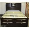 Image 2 : QUEEN SIZE CAPTAIN BED WITH 8 DRAWERS, HEADBOARD