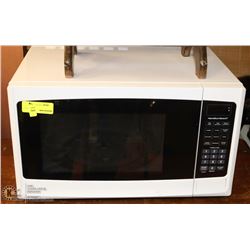 HAMILTON BEACH MICROWAVE