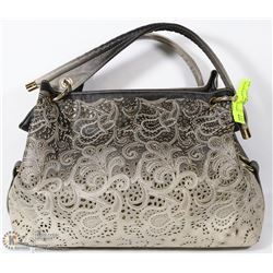 BLACK & GREY LADIES PURSE