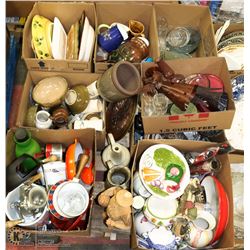 PALLET OF ESTATE ITEMS & COLLECTIBLES.