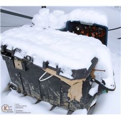 4 PALLETS OF CONCRETE CABLE TIES