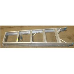 5' ALUMINUM LADDER