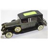 Image 2 : VINTAGE 1928 LINCOLN WITH RADIO MADE IN HONG KONG.