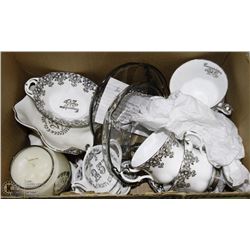 7) 25TH ANNIVERSARY 2 PLATES SILVER TRIM, 4 ROYAL