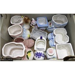 14) 10 "BABY" FLOWER VASES.