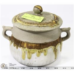 TUNDRA POTTERY BEAN POT WITH LID 7"H.