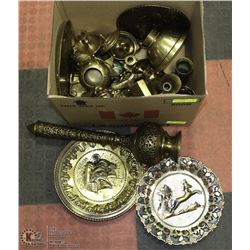 ESTATE BRASS COLLECTION WITH APPROX 30PIECES,