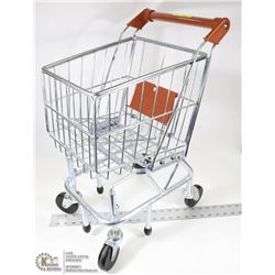 MELISSA & DOUG SHOPPING CART.