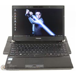 TOSHIBA PORTEGE R-SERIES iNTELi7/8GB/SSD HARD DISK