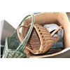Image 2 : LARGE BOX OF WICKER BASKETS AND PLASTIC BOWLS