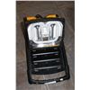 Image 2 : DEWALT WORK LIGHT AND BATERY CHARGER