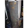 Image 1 : CHECKER PLATE BOARD