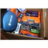 Image 2 : BOX OF LEAPSTER ITEMS