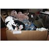 Image 1 : BOX OF STORAGE LOCKER ITEMS