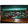 Image 2 : BEACH TOOLBOX WITH CONTENTS