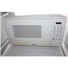 Image 1 : WHITE KENMORE MICROWAVE