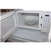 Image 2 : WHITE KENMORE MICROWAVE