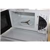 Image 2 : WHITE KENMORE MICROWAVE