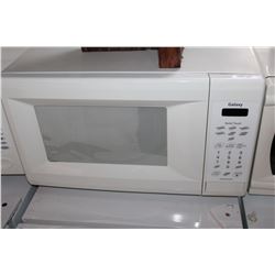 WHITE GALAXY MICROWAVE