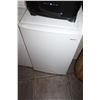 Image 1 : WHITE MAGIC CHEF BAR FRIDGE