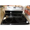 Image 3 : NEW FRIGIDAIRE PROFESSIONAL STAINLESS AND BLACK OVEN WITH FIVE BURNER STOVE
