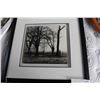 Image 1 : BLACK AND WHITE FRAMED PRINT