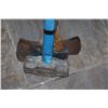 Image 2 : TWO AXES AND SLEDGE HAMMER
