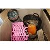 Image 2 : LARGE BOX OF WICKER