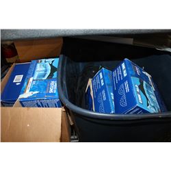 TOTE OF EXTERIOR SWAG LIGHTS
